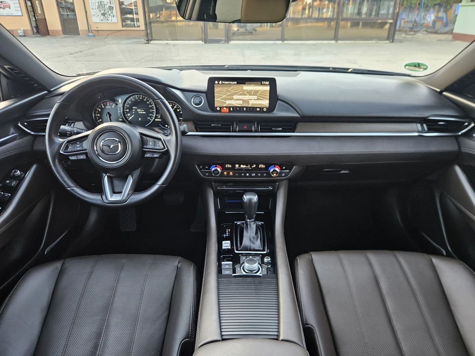 Mazda 6  2.5 Takumi  49000.KM, снимка 10 - Автомобили и джипове - 56439578
