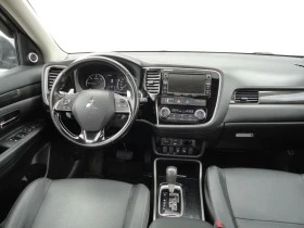 Mitsubishi Outlander На части 2.2 дизел Автомат 4х4, снимка 16