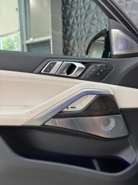 BMW X6 M60i xDrive M PACKET * SWAROVSKI* FULL Екстри* B&W, снимка 12