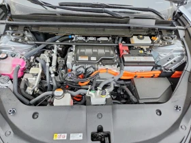 Lexus RZ 300E, снимка 12