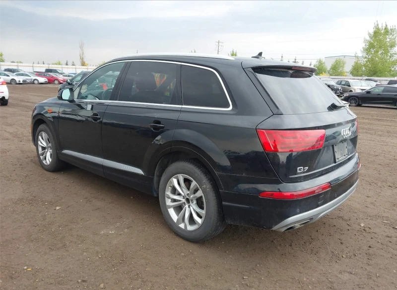 Audi Q7 ПОДГРЕВ* Bose* Head up* 7 места* пано* , снимка 3 - Автомобили и джипове - 49239943