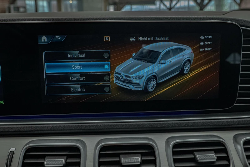 Mercedes-Benz GLE 350 AMG/Coupe/4Matic/Подгрев/Камера 360/9G-Tronic, снимка 11 - Автомобили и джипове - 51125444