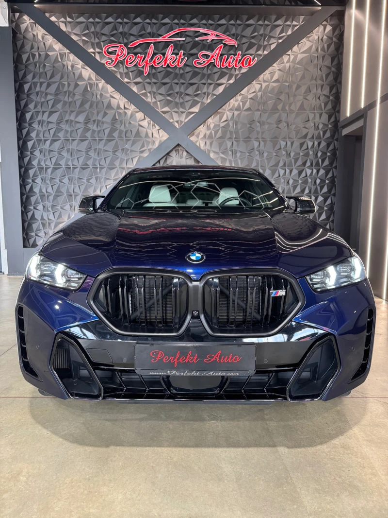 BMW X6 M60i xDrive M PACKET * SWAROVSKI* FULL Екстри* B&W, снимка 2 - Автомобили и джипове - 51672918