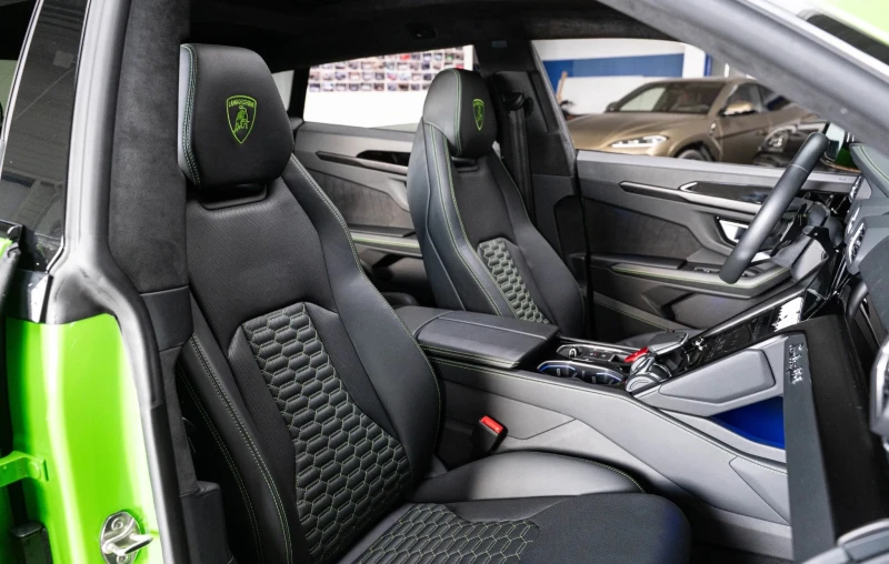Lamborghini Urus  4.0 V8 4WD , снимка 16 - Автомобили и джипове - 53000261