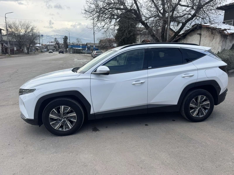 Hyundai Tucson 1.6TURBO Full, снимка 4 - Автомобили и джипове - 53355930