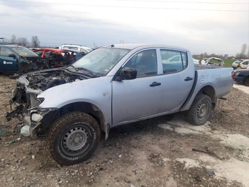 Mitsubishi L200 2.5did-на части, снимка 2 - Автомобили и джипове - 46560708