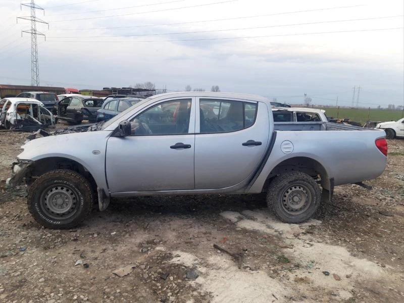 Mitsubishi L200 2.5did-на части, снимка 4 - Автомобили и джипове - 46560708