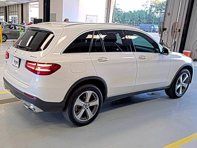 Mercedes-Benz GLC 300 DISTRONIC/BURMESTER/PANORAMA/ПОДГРЕВ/НАВИ, снимка 8 - Автомобили и джипове - 48664607