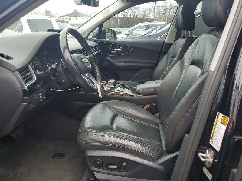 Audi Q7, снимка 7 - Автомобили и джипове - 54752706