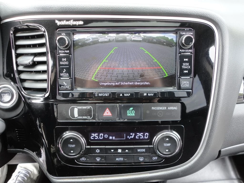 Mitsubishi Outlander   2.2   44 | Mobile.bg   17