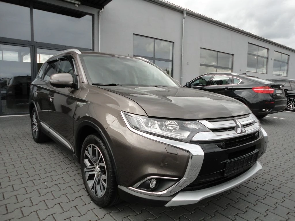 Mitsubishi Outlander На части 2.2 дизел Автомат 4х4 - изображение 4