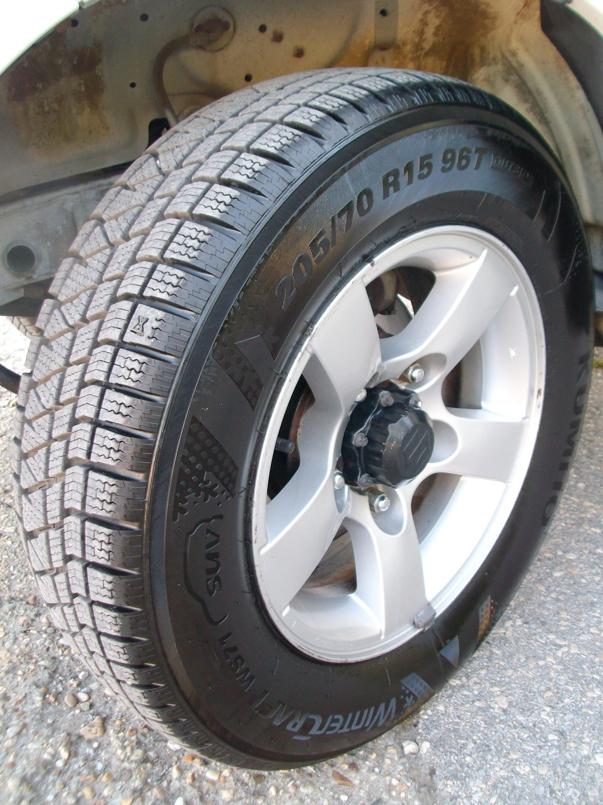 Suzuki Jimny 1.3i 85 000 km 4x4 Klimatik KATO NOVO  | Mobile.bg   16