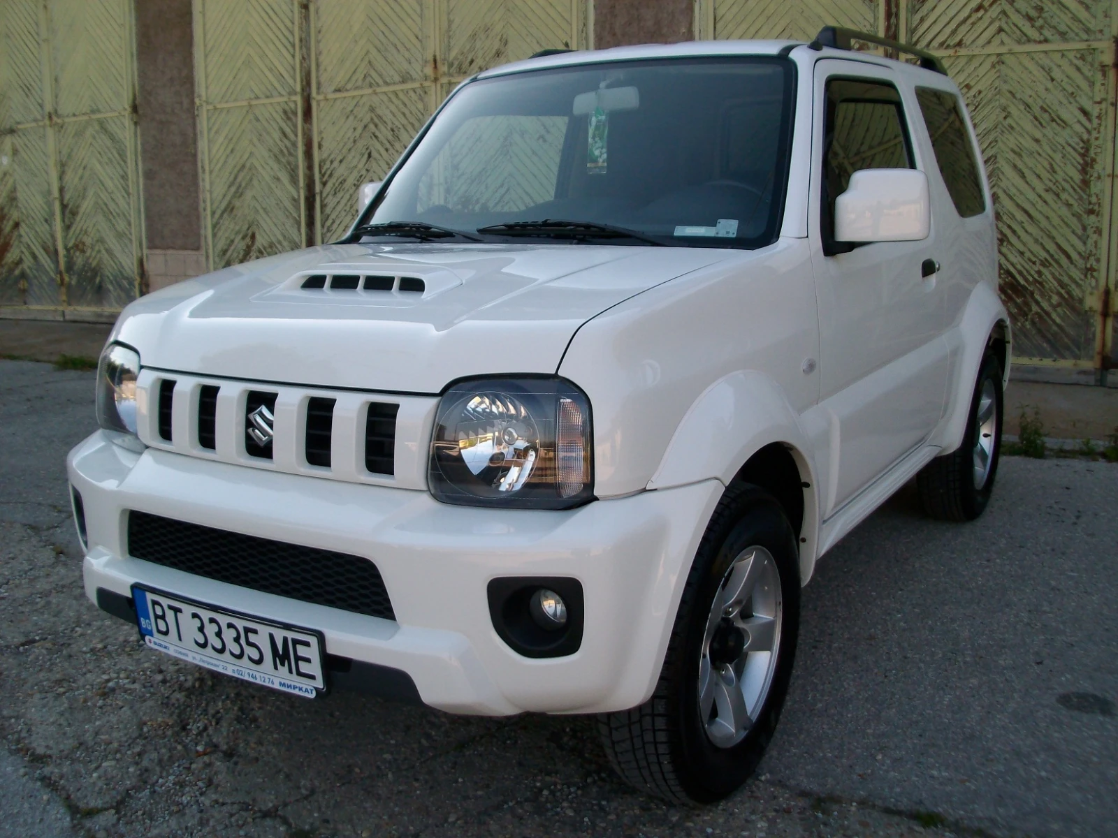 Suzuki Jimny 1.3i 85 000 km 4x4 Klimatik KATO NOVO  | Mobile.bg   1