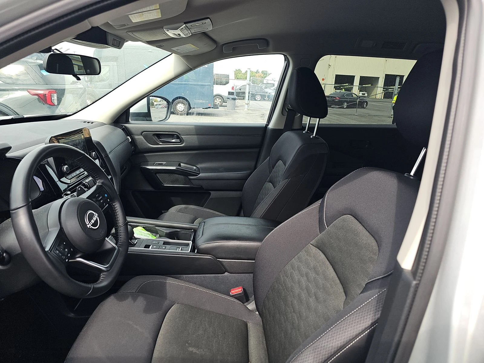 Nissan Pathfinder *  *  | Mobile.bg   4