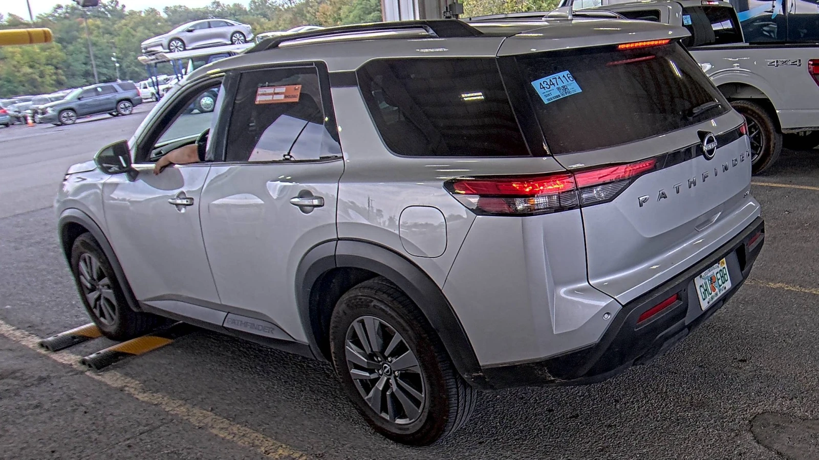 Nissan Pathfinder *  *  | Mobile.bg   17