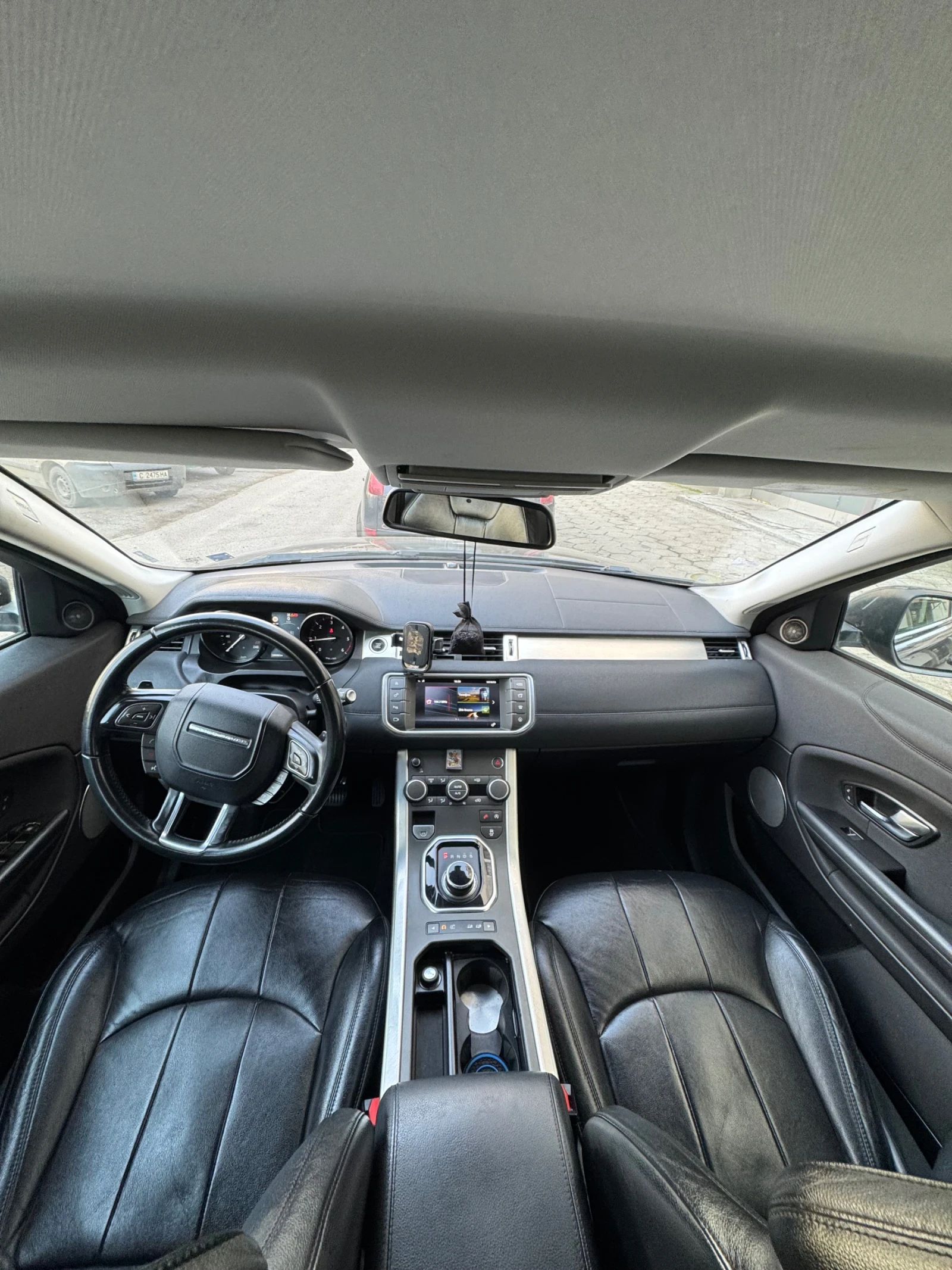 Land Rover Range Rover Evoque, снимка 8 - Автомобили и джипове - 53877714