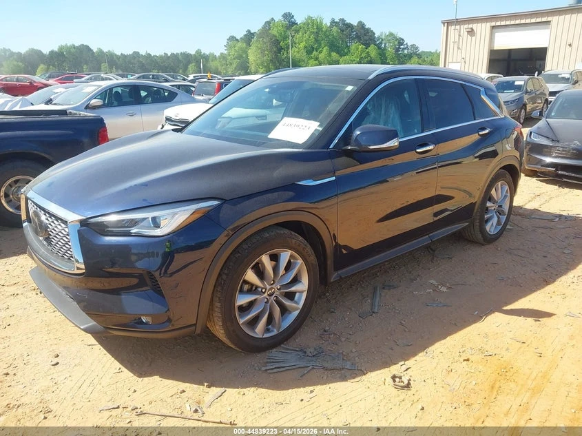 Infiniti QX50 2.0l Luxe, снимка 2 - Автомобили и джипове - 54619043