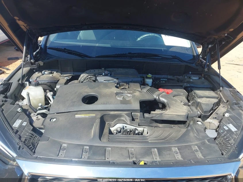 Infiniti QX50 2.0l Luxe, снимка 10 - Автомобили и джипове - 54619043