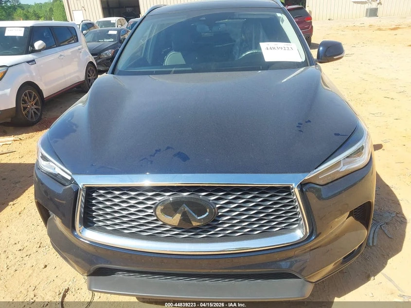 Infiniti QX50 2.0l Luxe, снимка 12 - Автомобили и джипове - 54619043