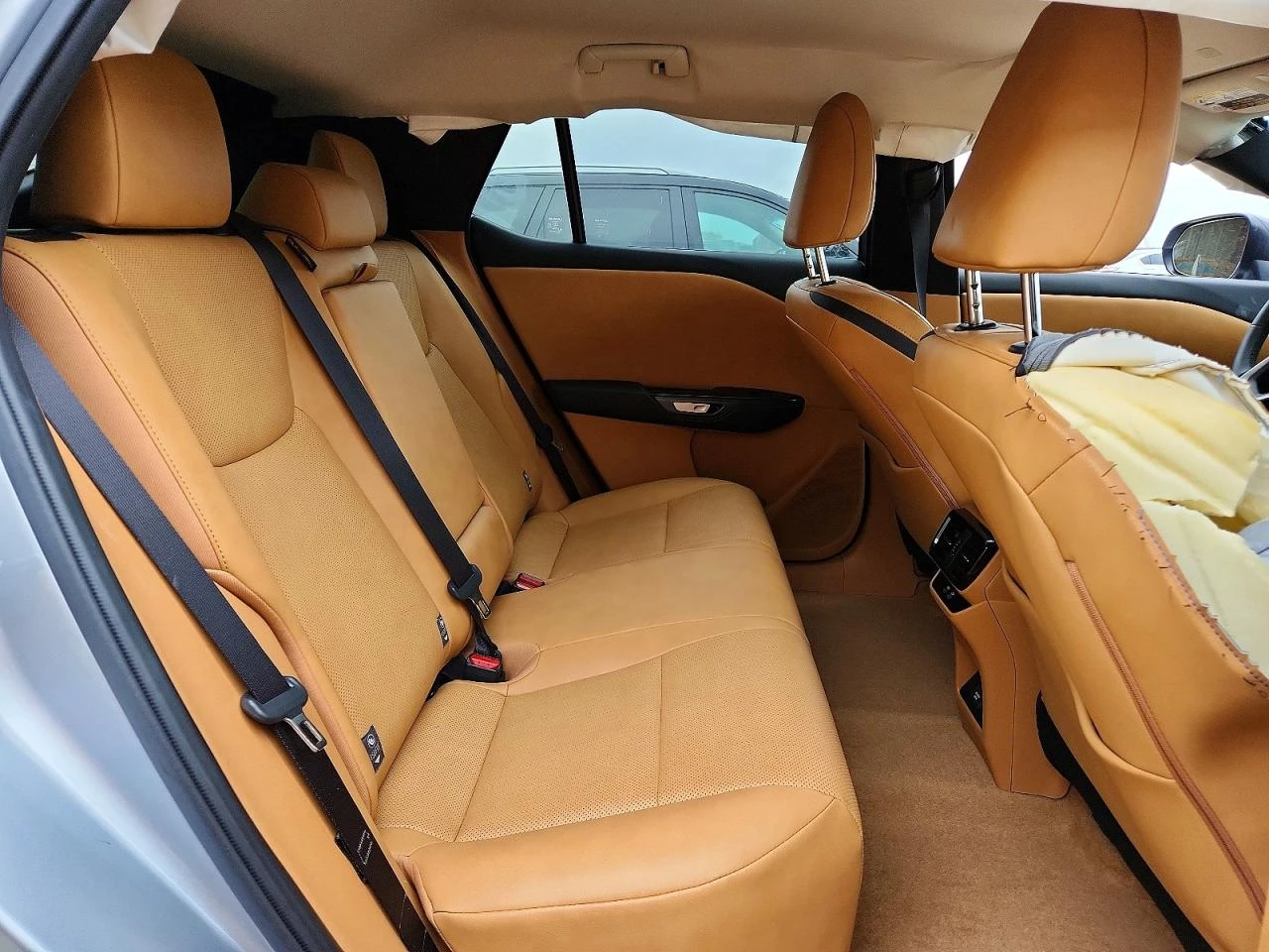 Lexus RZ 300E, снимка 11 - Автомобили и джипове - 54623243