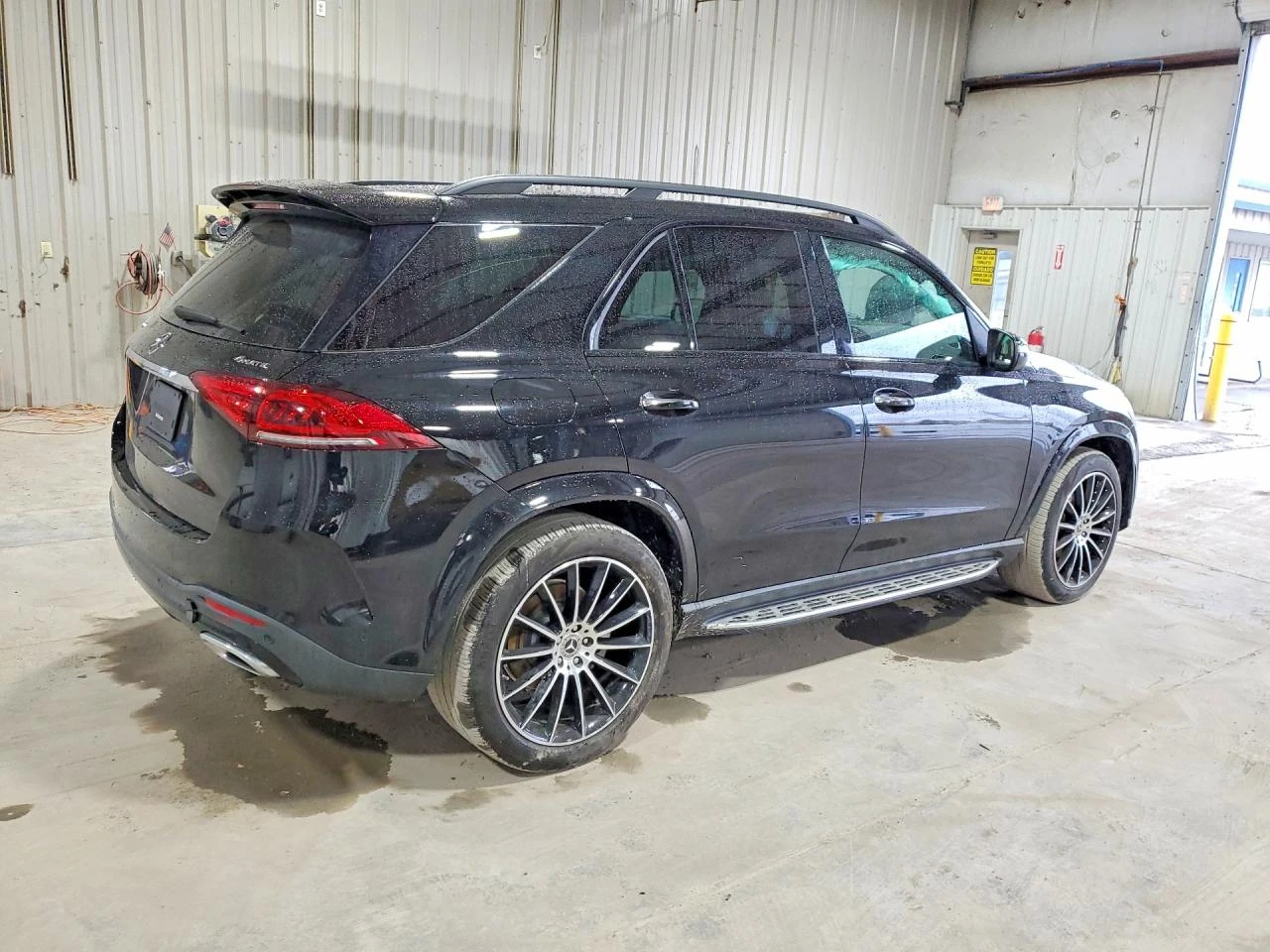 Mercedes-Benz GLE 350 2.0l 4Matic, снимка 3 - Автомобили и джипове - 54705899