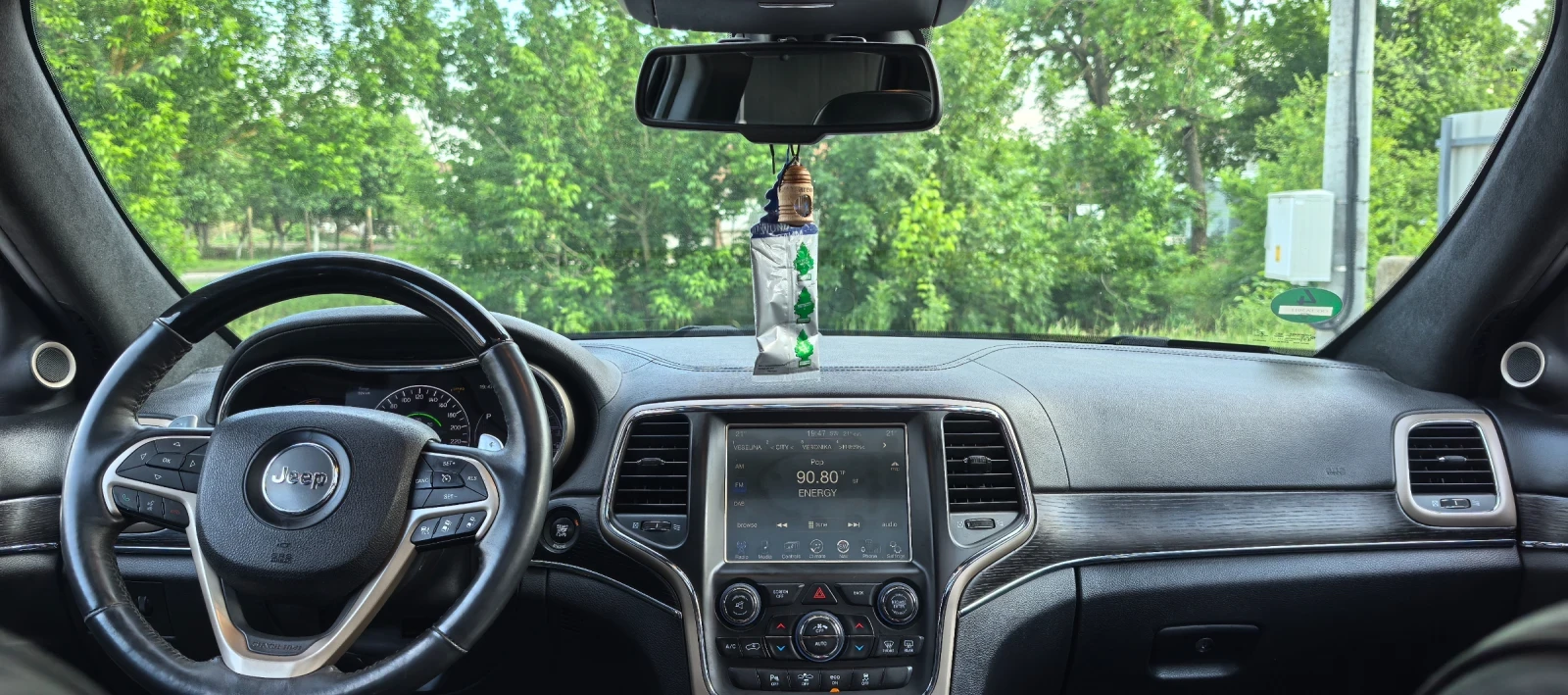 Jeep Grand cherokee, снимка 11 - Автомобили и джипове - 54784025