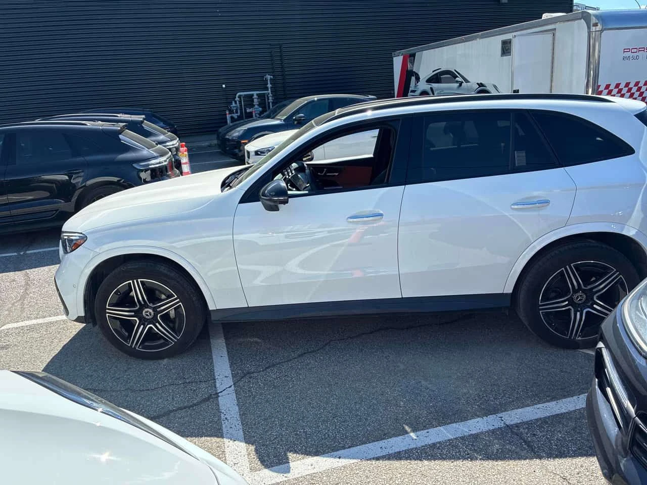 Mercedes-Benz GLC 300 4MATIC/360/HUD/ПАНОРАМА/ПОДГРЕВИ, снимка 3 - Автомобили и джипове - 54952732