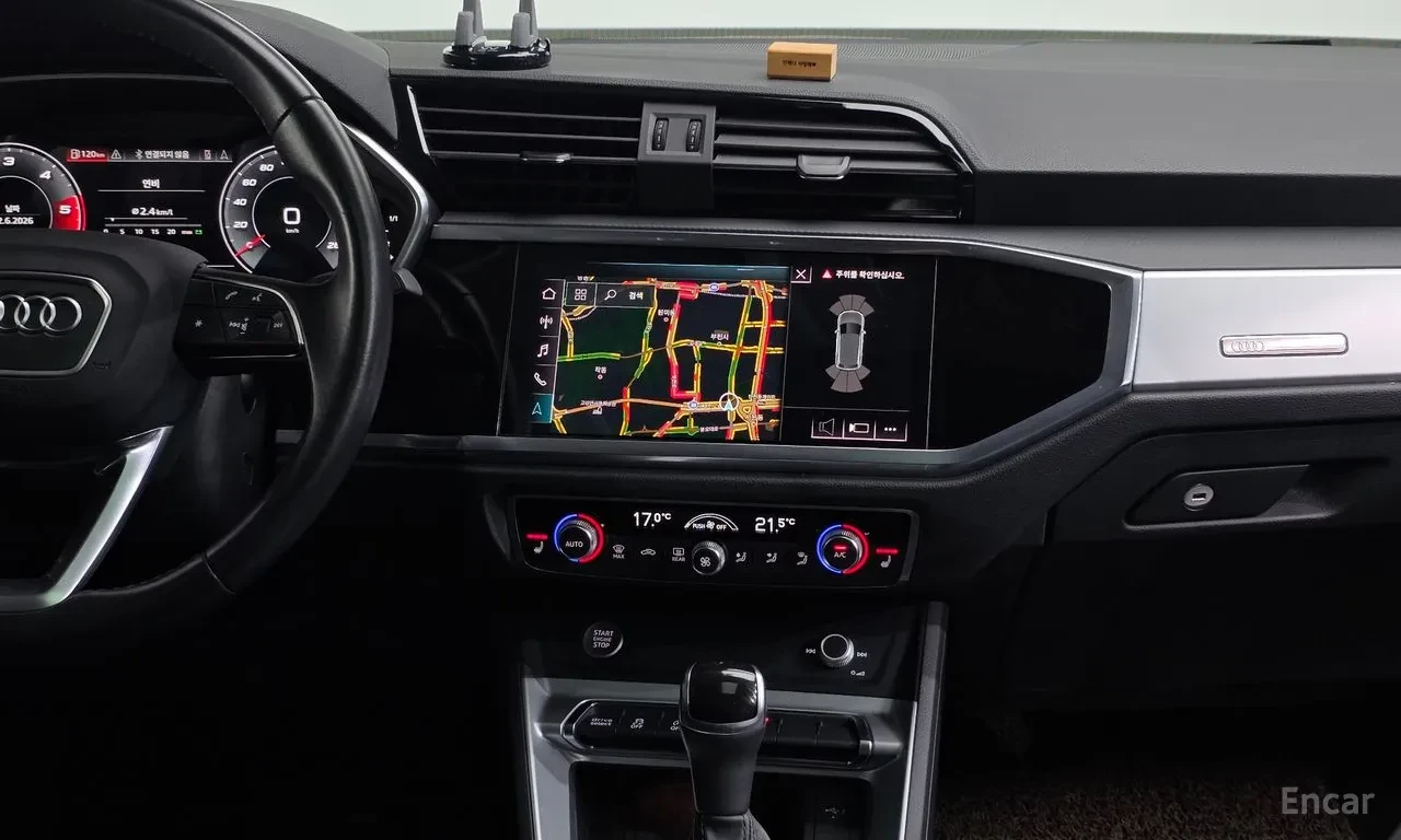 Audi Q3 F3 35 TDI, снимка 10 - Автомобили и джипове - 55277618