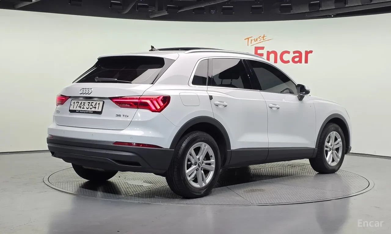 Audi Q3 F3 35 TDI, снимка 3 - Автомобили и джипове - 55277618