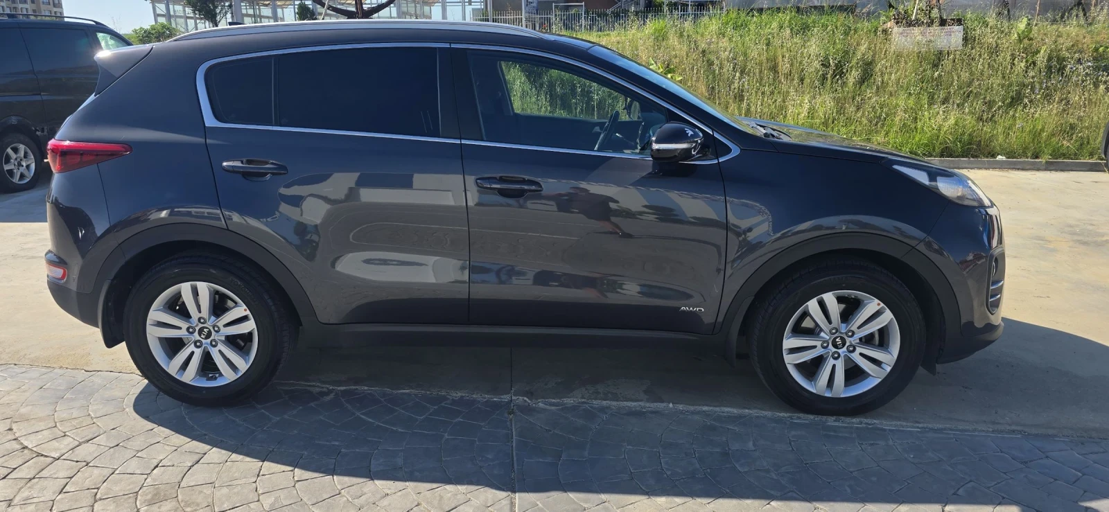 Kia Sportage, снимка 4 - Автомобили и джипове - 55419770