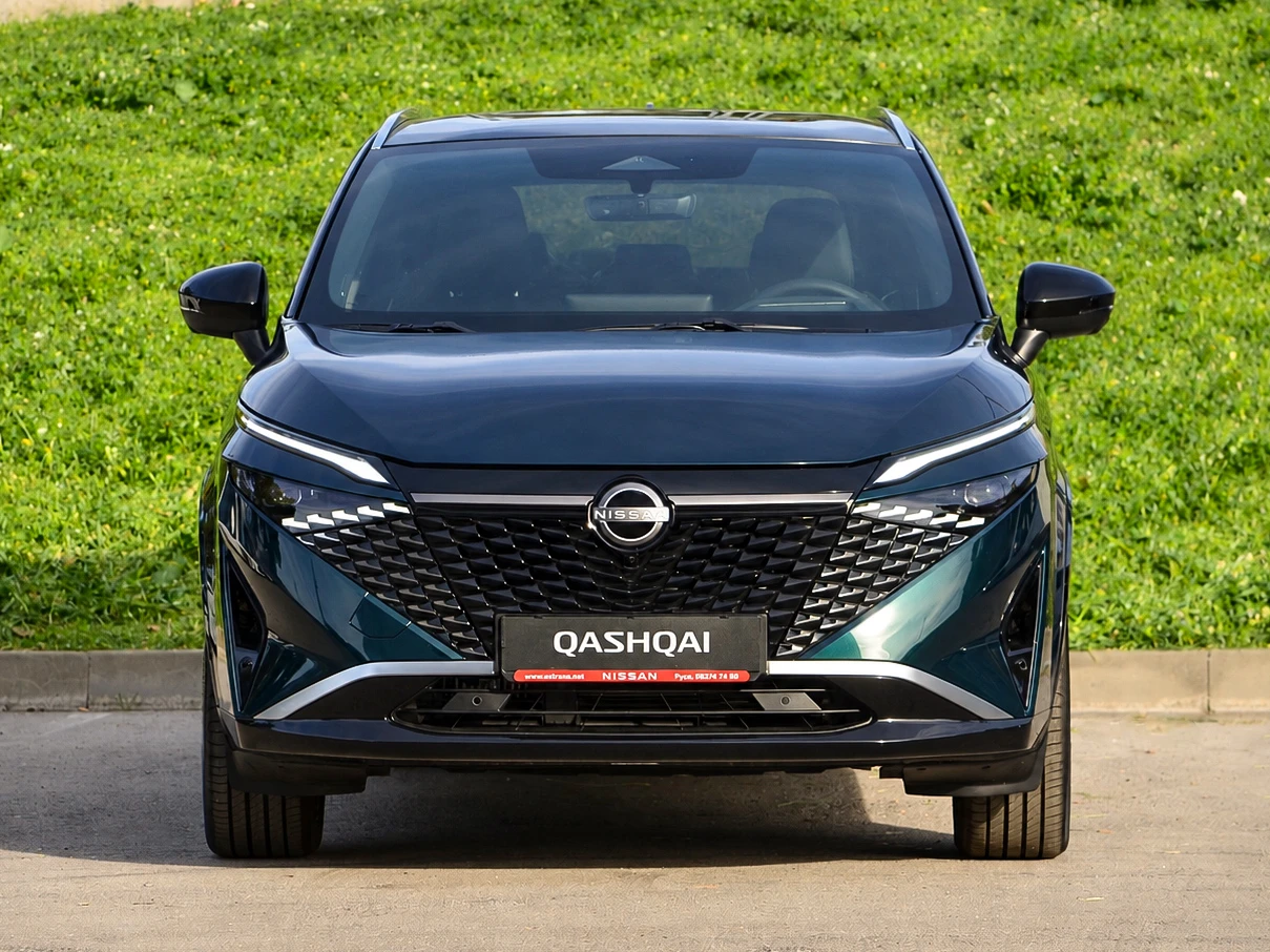 Nissan Qashqai Tekna + 4WD, снимка 2 - Автомобили и джипове - 56410997