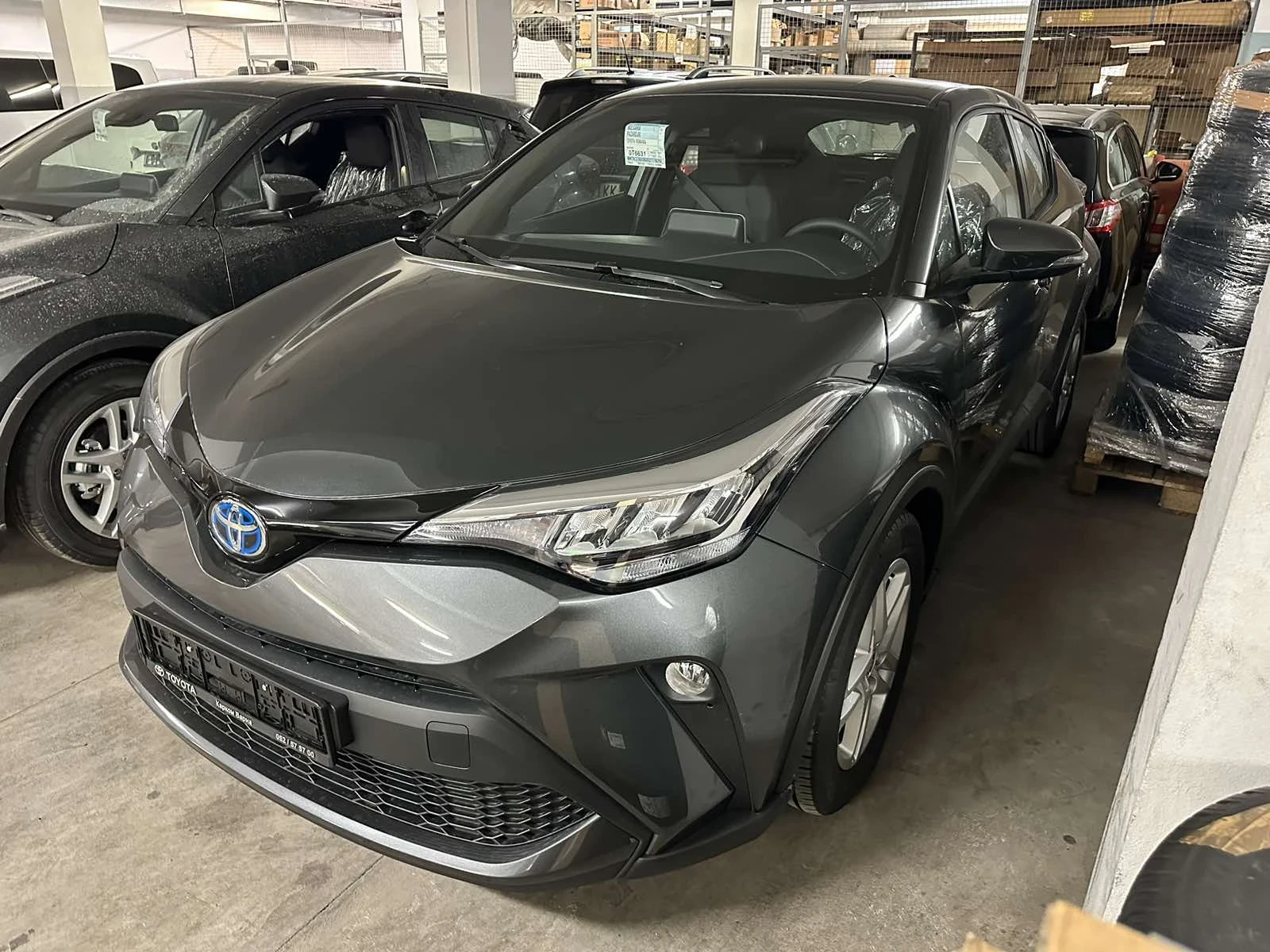 Toyota C-HR 2023, снимка 4 - Автомобили и джипове - 56505434