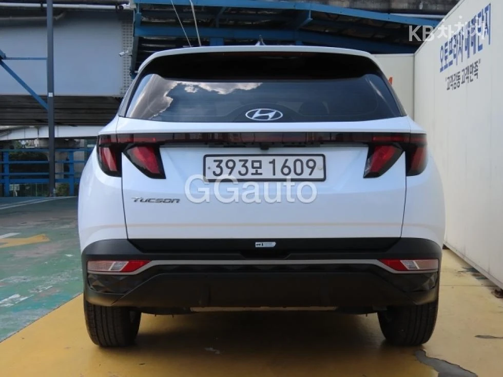 Hyundai Tucson 1.6T / Mordern, снимка 3 - Автомобили и джипове - 56644500