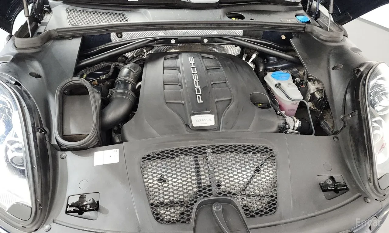 Porsche Macan 3.0 , снимка 14 - Автомобили и джипове - 56738241