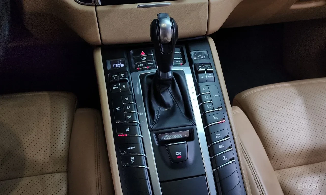 Porsche Macan 3.0 , снимка 6 - Автомобили и джипове - 56738241