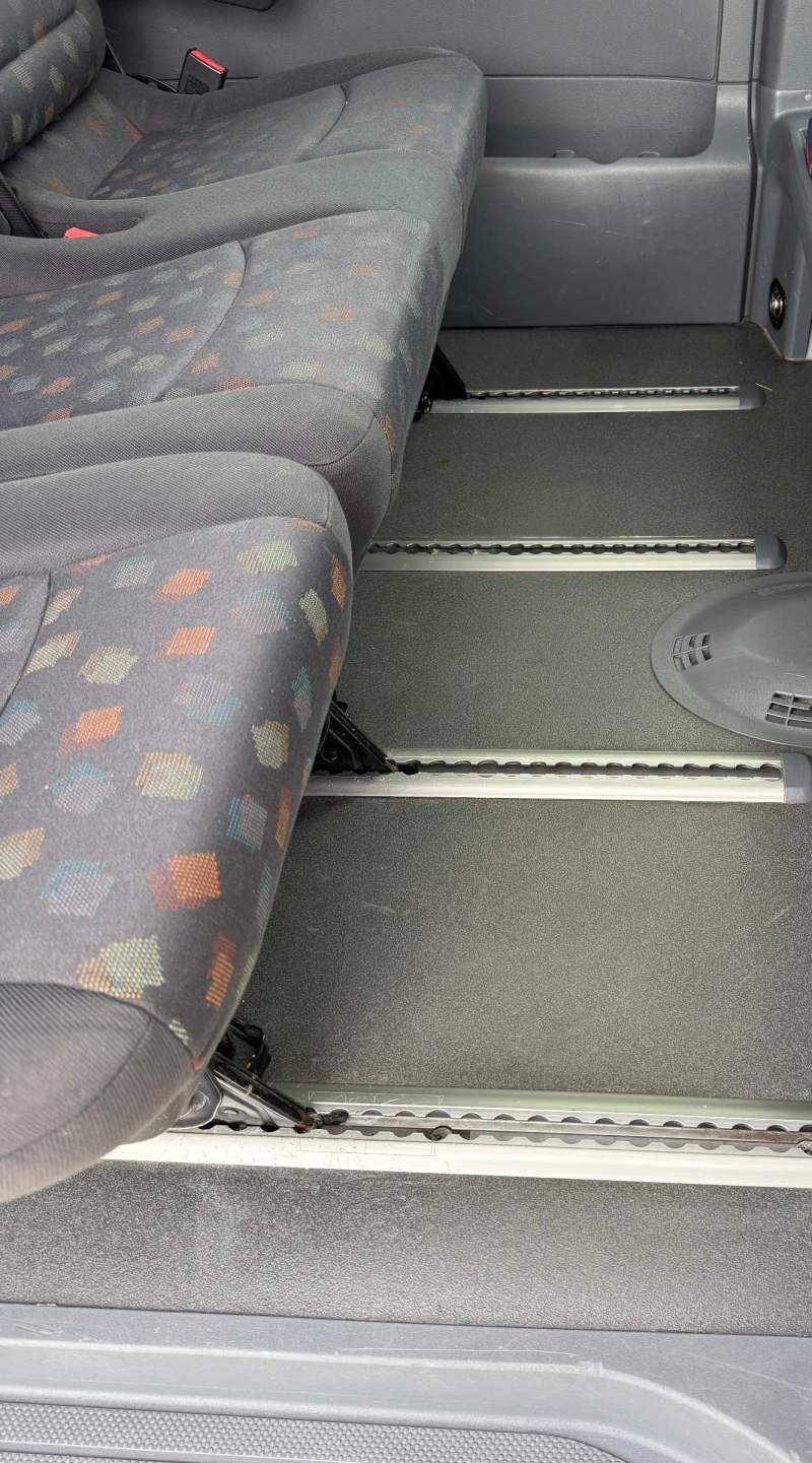 Mercedes-Benz Vito 111 CDI 9 места, снимка 10 - Бусове и автобуси - 53151508