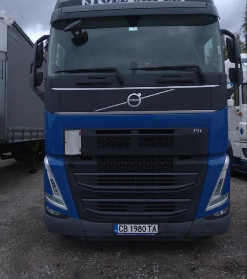 Volvo Fh, снимка 2 - Камиони - 47636874