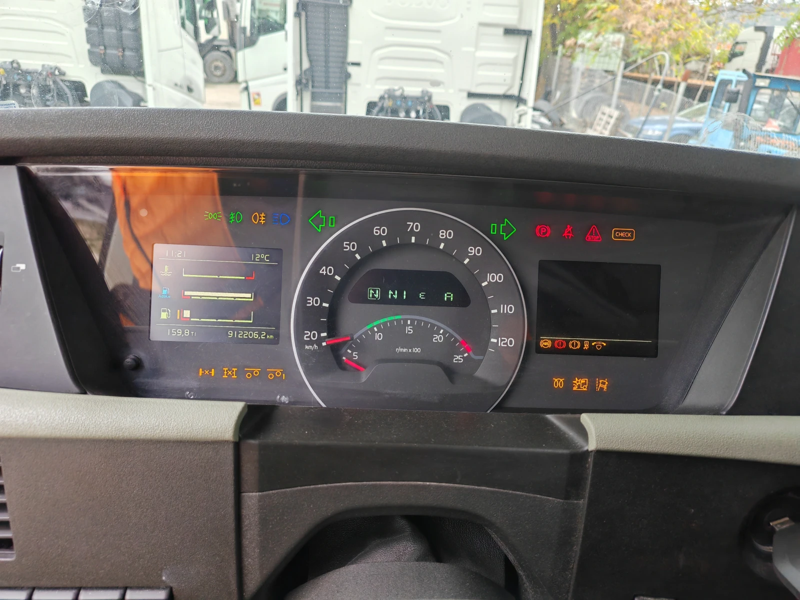 Volvo Fh, снимка 14 - Камиони - 56653144