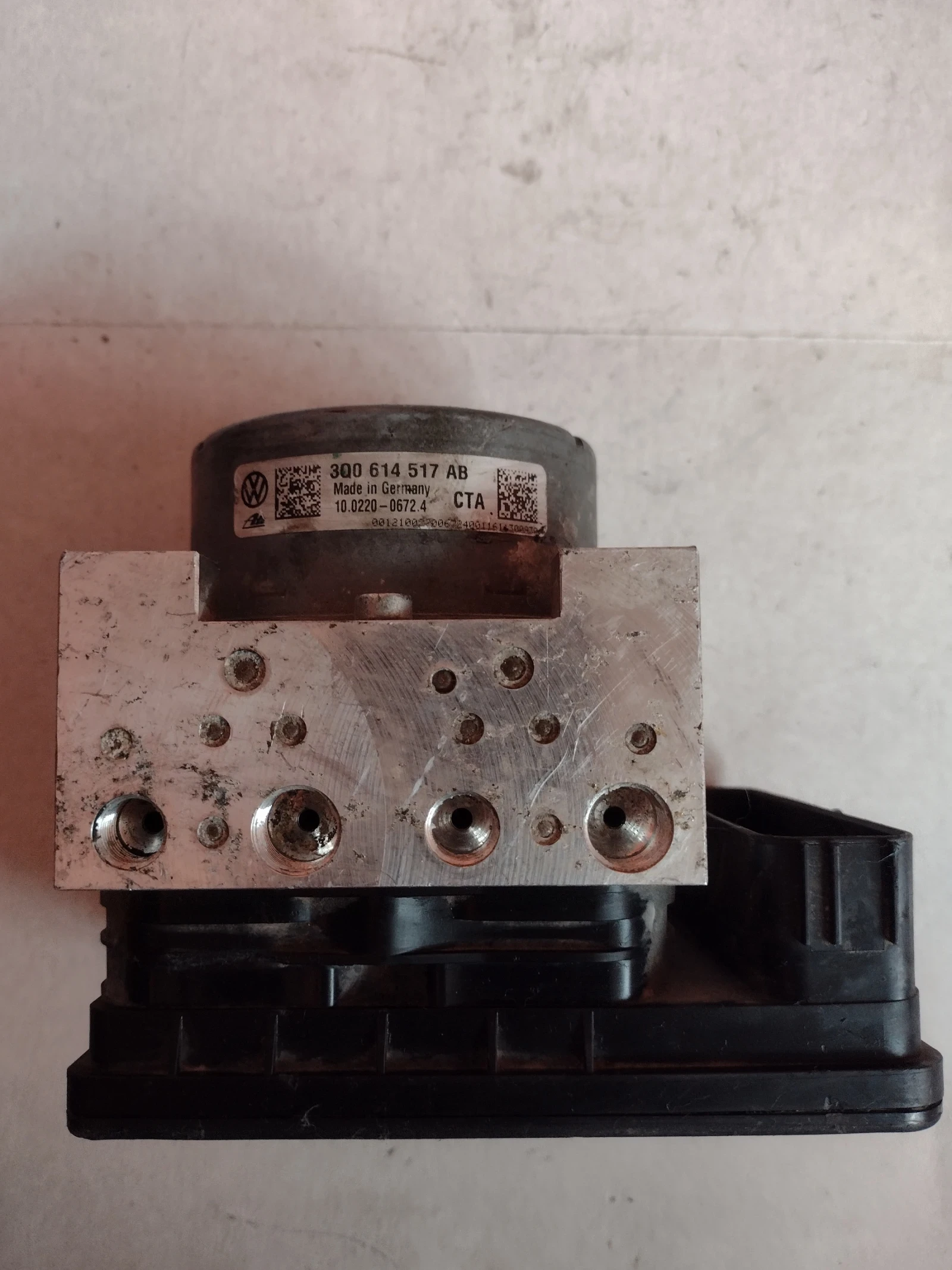 3Q0907379AB 3Q0 907 379 AB ABS  VW PASSAT B8 2.0 TDI SKODA SUPERBIII 3Q0614517AB 3Q0 614 517 AB | Mobile.bg   2