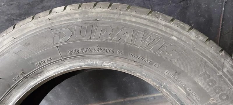 Гуми Летни 205/65R16, снимка 7 - Гуми и джанти - 35608308