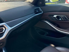 BMW 330 i| HAR/KAR| PANO| 360| DIS| AMBIENT, снимка 13