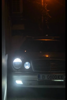 Mercedes-Benz E 200 2.0К 186, снимка 9
