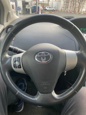 Toyota Yaris 1.3 ВЕРИГА, снимка 7