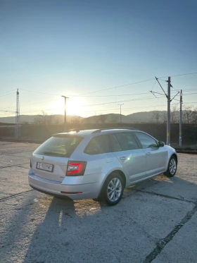 Skoda Octavia 1.5 TSI G-tec /LED/ МЕТАН/ Първи собственик, снимка 5