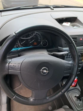 Opel Meriva, снимка 4 — Bazar.bg Opel Meriva, снимка 4