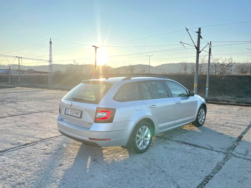 Skoda Octavia 1.5 TSI G-tec /LED/ МЕТАН/ Първи собственик, снимка 6 - Автомобили и джипове - 48354053