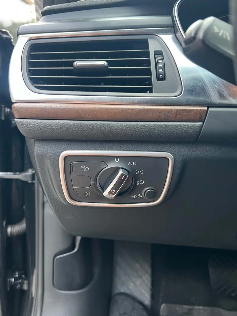 Audi A6, снимка 9 - Автомобили и джипове - 51982571