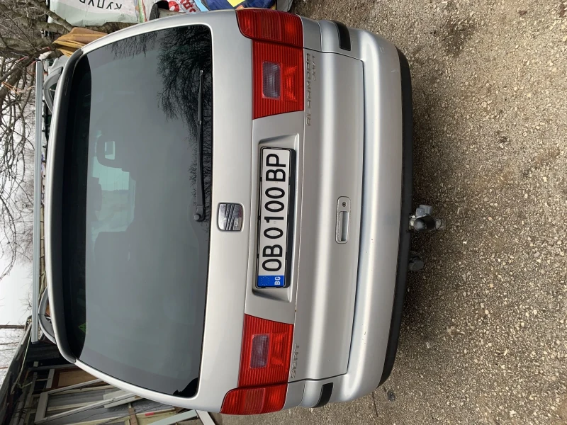 Seat Alhambra 1.8Т, снимка 2 - Автомобили и джипове - 52346323