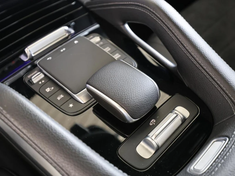 Mercedes-Benz GLE 450 d/AMG/4MATIC/COUPE/FACELIFT/BURM/PANO/360/MULTIBEA, снимка 12 - Автомобили и джипове - 51966182
