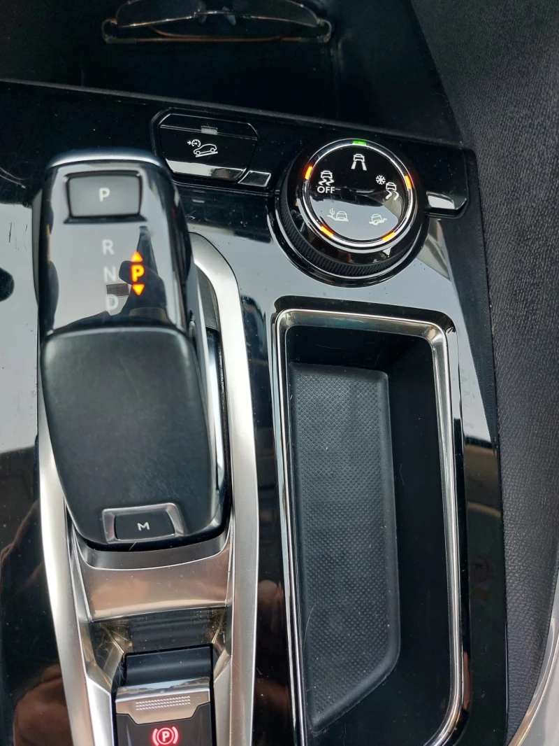 Peugeot 3008, снимка 13 - Автомобили и джипове - 52864907